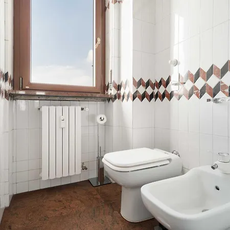 Apartment Bocconi Navigli - Comfortable Work & 1br Milan