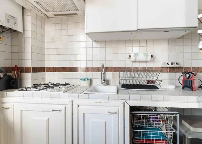 Apartment Bocconi Navigli - Comfortable Work & 1br Milan