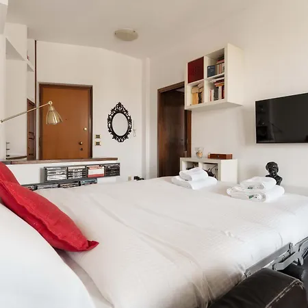 Bocconi Navigli - Comfortable Work & 1br Milan